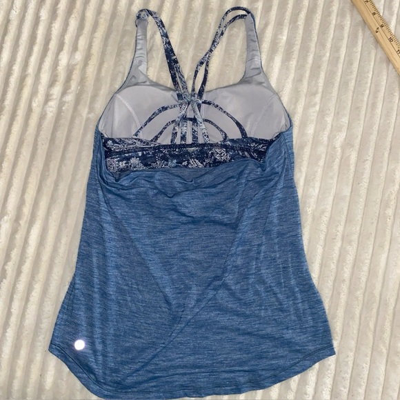 Lululemon Athletica Blue Backless Tank Top 2 in 1 Size 4 - Picture 2 of 8